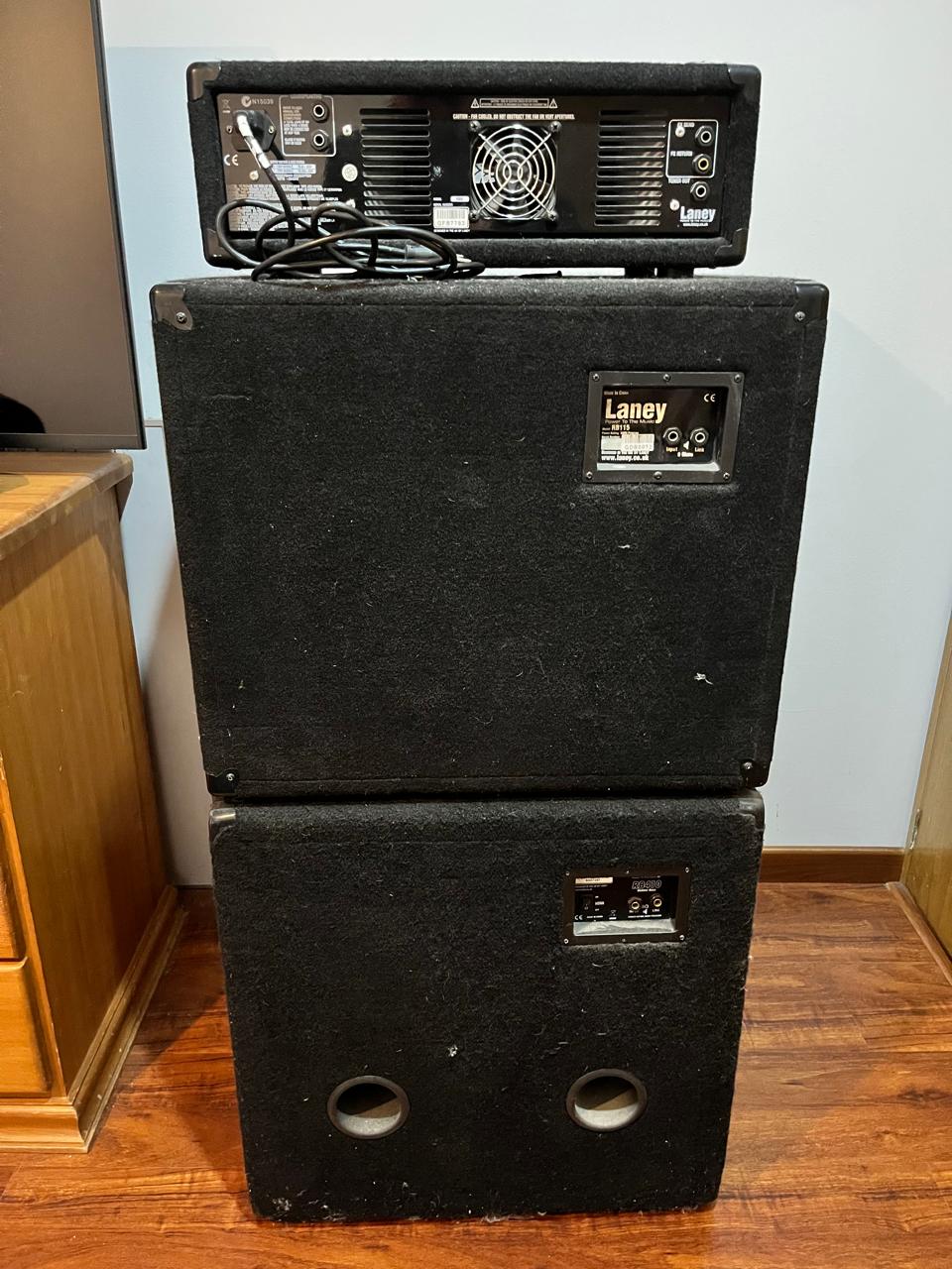 AMPLIFICADOR DE BAJO Y DOS CABINAS LANEY RB9 300 W (USADO) - Image 7