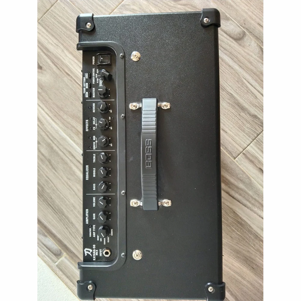 AMPLIFICADOR DE GUITARRA ELECTRICA BOSS KATANA 50 MKII (USADO) - Image 9