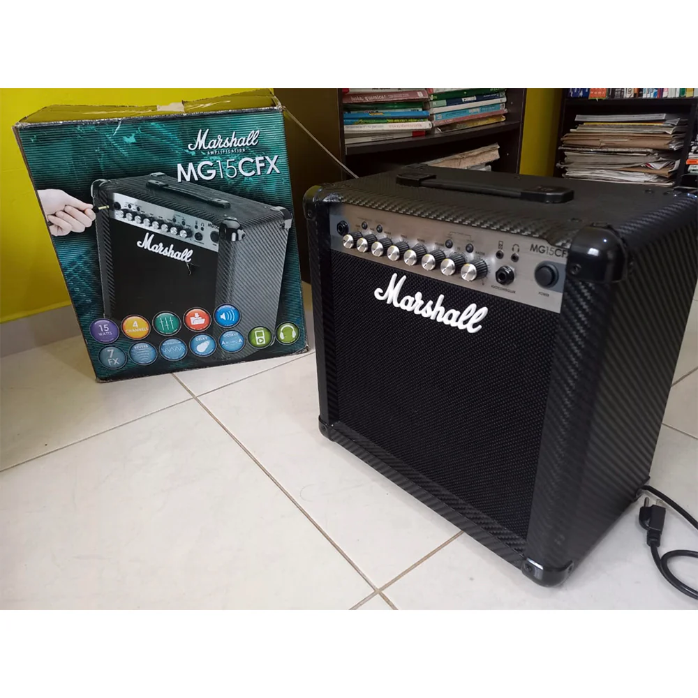 AMPLIFICADOR DE GUITARRA ELECTRICA MARSHALL MG15CFX (USADO) - Image 6