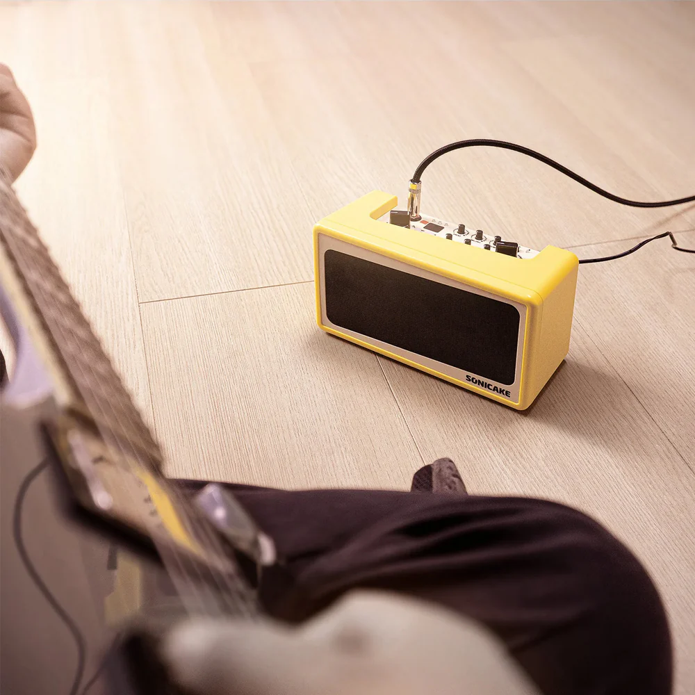 AMPLIFICADOR GUITARRA ELECTRICA SONICAKE, 9 WATT, 2 X 2.5", AMP TOAST QAM-50 - Image 2