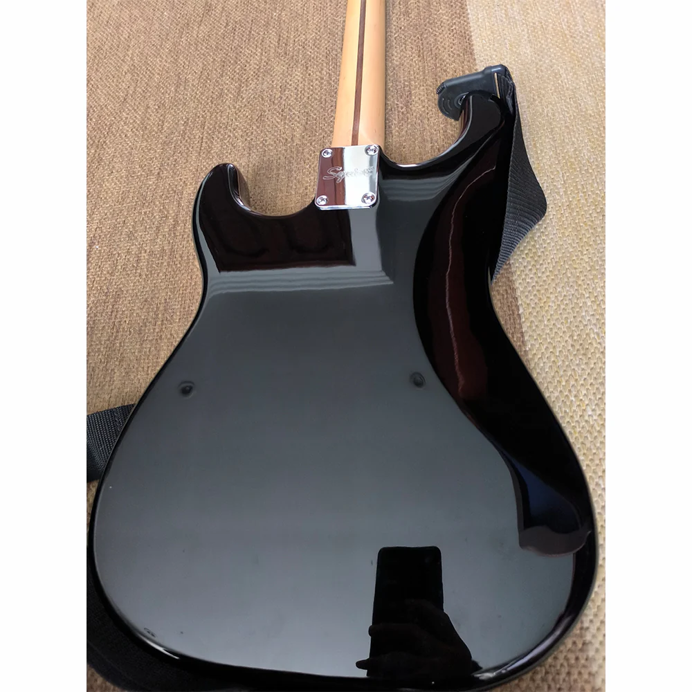GUITARRA ELÉCTRICA FENDER SQUIER STRATOCASTER (USADA) - Image 3