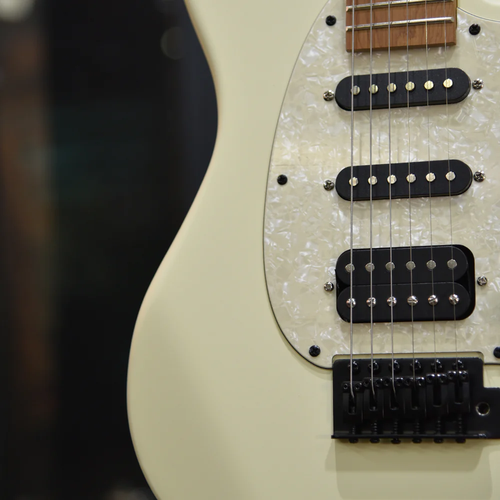 GUITARRA ELECTRICA TEXAS ST-04, CREMA - Image 5