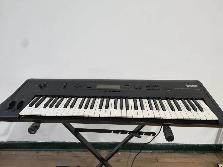 TECLADO KORG WS1 WAV ESTATION (USADO) - Image 9